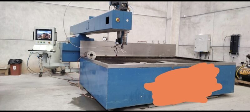 CNC CORTE DAGUA FLOW 30HP 1PLE-X 3000X2000MM